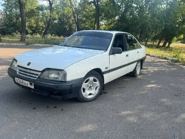 Продам два авто, один на полном ходу другой под восстановление.
1) Opel омега а 87года, 2л двигатель бенз/газ достаточно бодрая для своих лет, рыжики присутствуют в малом количестве. Кузов старый немецкий оцинкованный. Бортовой компьютер, коробка автомат, люк. Чистый ухоженный салон. Едет на 10 из 10 по кузову на 7/10. Можно взять в проект. Цена вопроса 150к
2) Nissan альмера g15 2016 года 103к пробег.
Комплектация комфорт+
Автомат
Кондиционер
2 Владельца.
Дтп не зарегистрировано хороший вариант под восстановление и дальнейшую продажу цена 290к ее стоимость на рынке в хорошем состоянии в этой комплектации 680-900к в рф.
Можем договориться за 420к за обе.
Номер +79990002852(сот. Оп. Миранда)
📲 Tg: @bazhench1k
📞 Звоните: +7(999)0002852 - фотография - 1