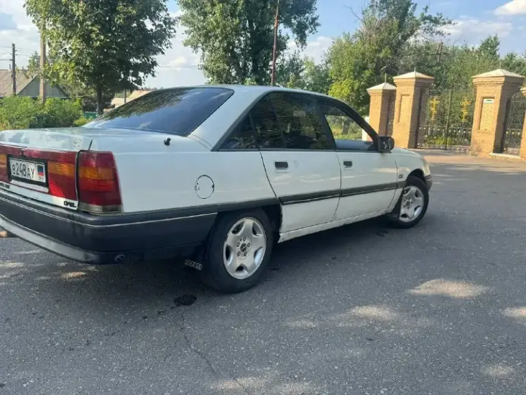 Продам два авто, один на полном ходу другой под восстановление.
1) Opel омега а 87года, 2л двигатель бенз/газ достаточно бодрая для своих лет, рыжики присутствуют в малом количестве. Кузов старый немецкий оцинкованный. Бортовой компьютер, коробка автомат, люк. Чистый ухоженный салон. Едет на 10 из 10 по кузову на 7/10. Можно взять в проект. Цена вопроса 150к
2) Nissan альмера g15 2016 года 103к пробег.
Комплектация комфорт+
Автомат
Кондиционер
2 Владельца.
Дтп не зарегистрировано хороший вариант под восстановление и дальнейшую продажу цена 290к ее стоимость на рынке в хорошем состоянии в этой комплектации 680-900к в рф.
Можем договориться за 420к за обе.
Номер +79990002852(сот. Оп. Миранда)
📲 Tg: @bazhench1k
📞 Звоните: +7(999)0002852 - фотография - 4