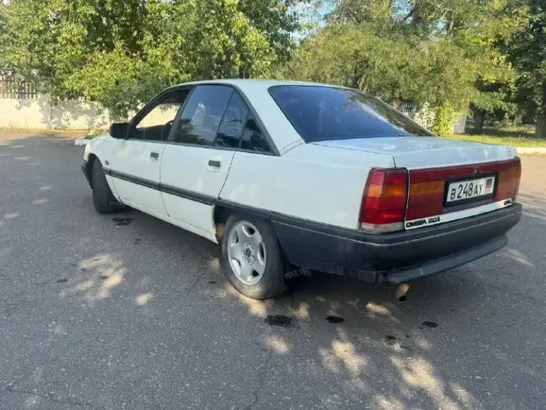 Продам два авто, один на полном ходу другой под восстановление.
1) Opel омега а 87года, 2л двигатель бенз/газ достаточно бодрая для своих лет, рыжики присутствуют в малом количестве. Кузов старый немецкий оцинкованный. Бортовой компьютер, коробка автомат, люк. Чистый ухоженный салон. Едет на 10 из 10 по кузову на 7/10. Можно взять в проект. Цена вопроса 150к
2) Nissan альмера g15 2016 года 103к пробег.
Комплектация комфорт+
Автомат
Кондиционер
2 Владельца.
Дтп не зарегистрировано хороший вариант под восстановление и дальнейшую продажу цена 290к ее стоимость на рынке в хорошем состоянии в этой комплектации 680-900к в рф.
Можем договориться за 420к за обе.
Номер +79990002852(сот. Оп. Миранда)
📲 Tg: @bazhench1k
📞 Звоните: +7(999)0002852 - фотография - 5