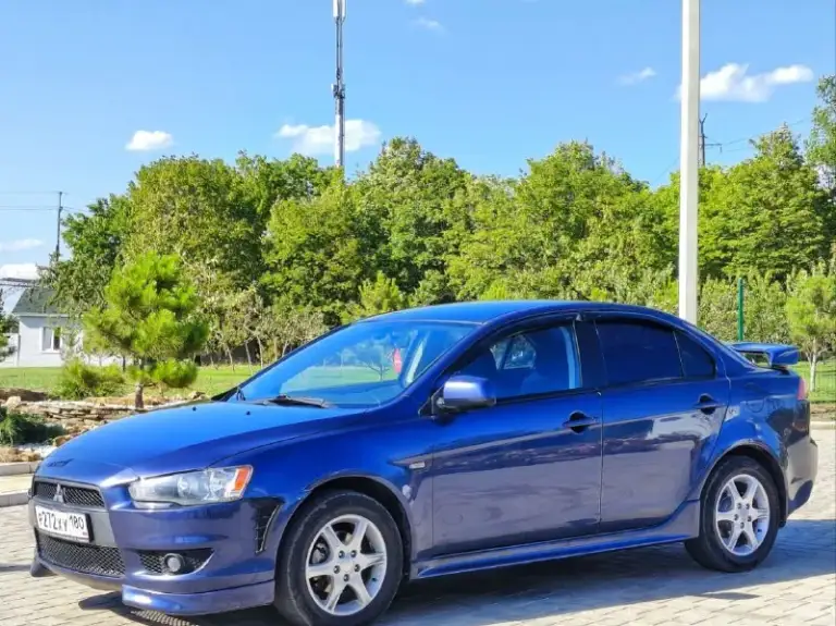 Mitsubishi lancer x 2008 года выпуска с пробегом 214 000 км предлагается к продаже. Автомобиль оснащён надёжным атмосферным двигателем объёмом 1.8 литра, который работает ровно, без перебоев, не дымит и обеспечивает отличную тягу. Коробка передач — вариатор, функционирует безупречно. В комплектации присутствуют климат-контроль, датчики света и дождя, а также мультимедийная система с навигацией. Кузов автомобиля находится в отличном состоянии, без следов коррозии или повреждений, как видно на фотографиях. Продажа осуществляется от собственника, желающие могут осмотреть автомобиль в городе донецке.
‎Цена 825.000 руб. Торг серьёзным покупателям. Для связи используйте номер телефона:
‎ +79490454766.(Miranda)
+79498069344. (+7Telekom)
Telegram +79915588803
‎ - фотография - 3