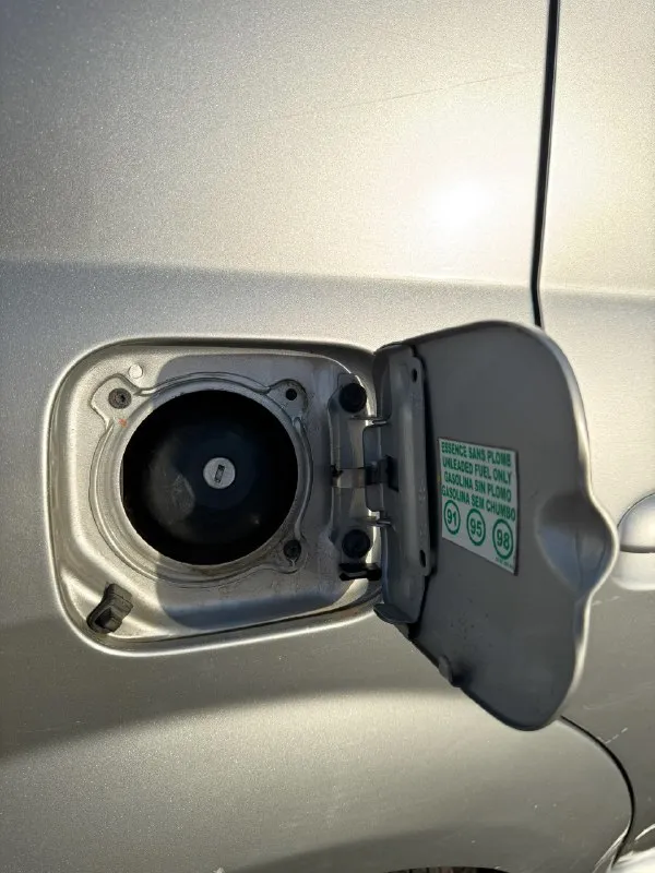 Продам renault logan (renault логан) 2011 года. 1.6 механика, кондиционер. Пробег 191 000 км. 2 хозяина. Автомобиль в хорошем состоянии, любые проверки за ваш счет. Идеальный вариант для тех, кто ищет надёжный, экономичный и ухоженный автомобиль без скрытых проблем.
Город: макеевка
Цена: 480 000р
☎️+79493738622
📞 Звоните: +7(949)3738622 - фотография - 5