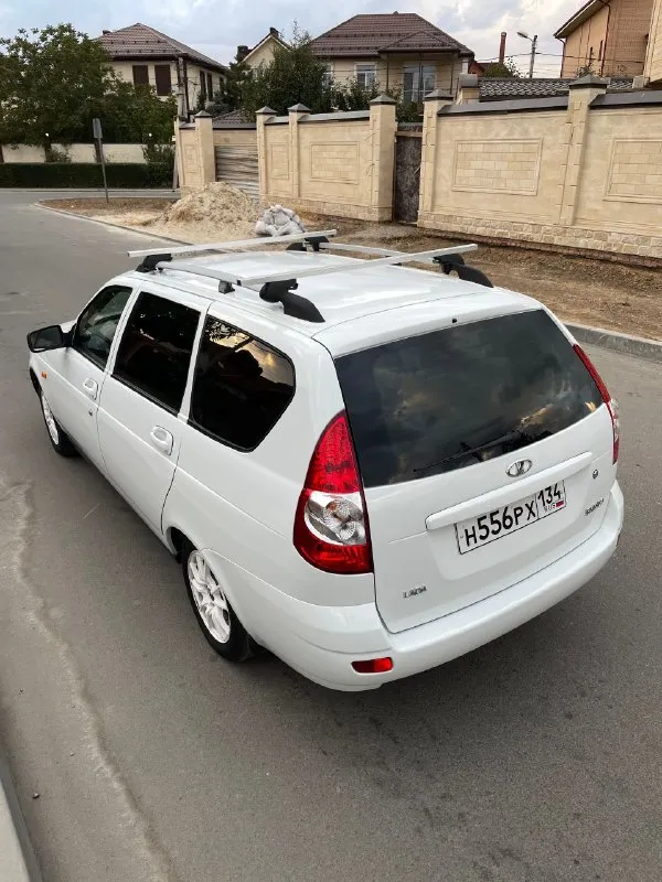 Lada priora ваз 2170 1.6 (16 клп) 2010 год
Цена: 375.000₽
Номер: +79490943685
Продам белый вагончик лада приора. Машина в хорошем состоянии, по кузову ровненькая выглядит отлично, негнилая. По днищу порогам, стаканам и порогам вопросов нет, все четко, хорошая рабочая вместительная машина. По технике бодрая движок тянет, коробка все передачи включает. По электрике все, что нужно работает, птфки, музыка, два эсп, электрорегулировка зеркал, корректор фар. Комплектация базовая. Салон светлый велюр, после химчистки. Свежая летняя резина на дисках. Была недавно замена основного радиатора охлаждения, соответственно свежий антифриз, машина не греется, не закипает. - фотография - 8