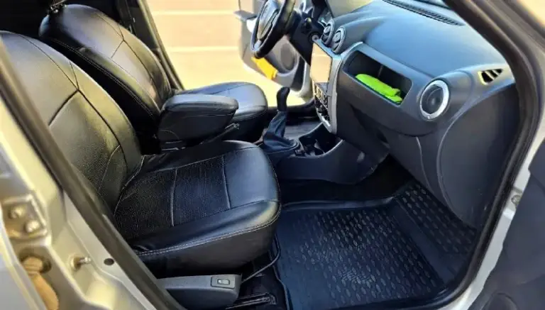 Продаю автомобиль полностью обслужен lada largus 2018 года. В отличном состоянии. Без дтп. В родном окрасе. Салон чистый ухоженный. Мотор 1.6 механика по тех части всё в норме, кондиционер работает. Автотека все отметки зелёные. Пробег родной 124000. Звонить только реальным покупателям. По номеру телефона +79496167298 продажа с полным переоформлением. Осмотр г. Донецк по договорённости. Цена 790000 - фотография - 10