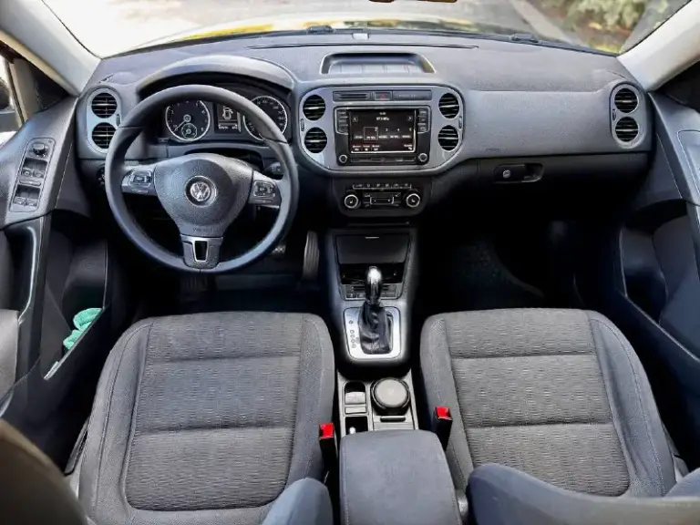 Продам volkswagen tiguan 2012 года 169 тыс пробега, объем двигателя 2л турбо, 170 л/с полноприводный.
Коробка автомат шестиступка
Автомобиль в отличном состоянии, не битый, не крашеный. Самая максимальная комплектация.
Я собственник автомобиля. Я комплекта ключей, сервисная книжка, все есть. Авто проходил недавно полный то
Цена - 1 380 000.
Телефон +79495099958 вячеслав. Тг, ватсапп на этом же номере. - фотография - 9