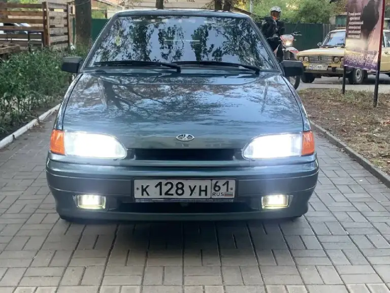 Продам ваз 2115 2007 года выпуска
Авто в отличном состояние !
Вложений не каких не требует, едет бодро, ничего не стучит не гремит, много чего поменяно за авто ухаживал. .
Новая зимняя резина
Авто вообще без гнили !
Цена 350 000 разумный торг возле авто.
+79495797756 Telegram на этом номере если не дозвонитесь. - фотография - 1