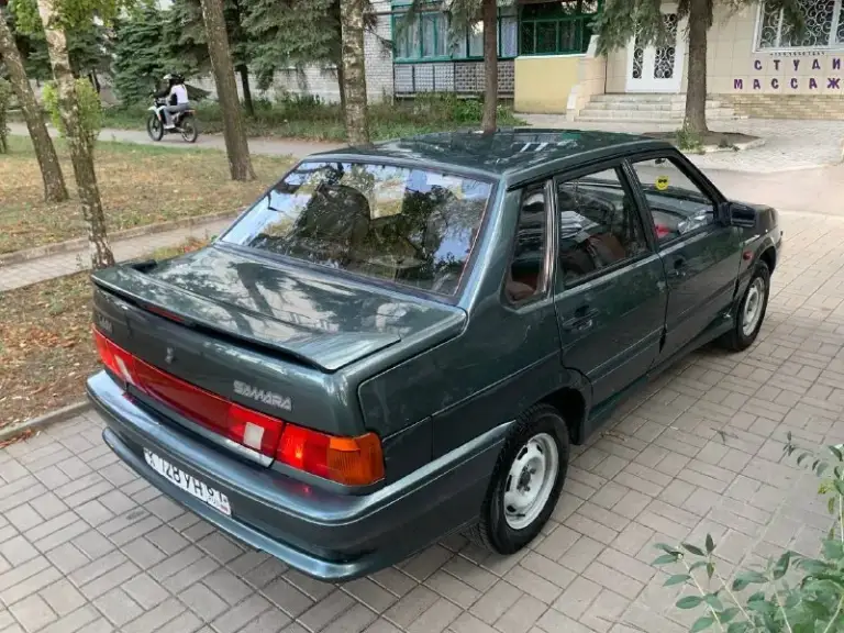 Продам ваз 2115 2007 года выпуска
Авто в отличном состояние !
Вложений не каких не требует, едет бодро, ничего не стучит не гремит, много чего поменяно за авто ухаживал. .
Новая зимняя резина
Авто вообще без гнили !
Цена 350 000 разумный торг возле авто.
+79495797756 Telegram на этом номере если не дозвонитесь. - фотография - 3