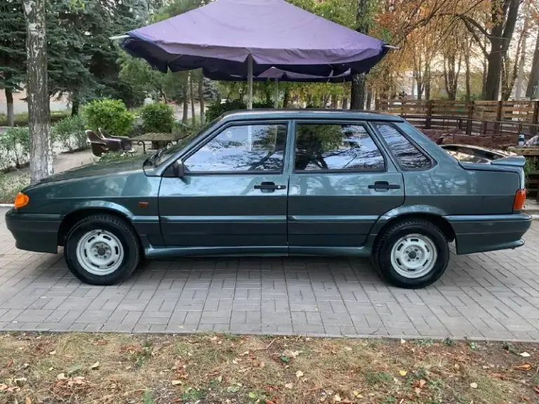 Продам ваз 2115 2007 года выпуска
Авто в отличном состояние !
Вложений не каких не требует, едет бодро, ничего не стучит не гремит, много чего поменяно за авто ухаживал. .
Новая зимняя резина
Авто вообще без гнили !
Цена 350 000 разумный торг возле авто.
+79495797756 Telegram на этом номере если не дозвонитесь. - фотография - 4