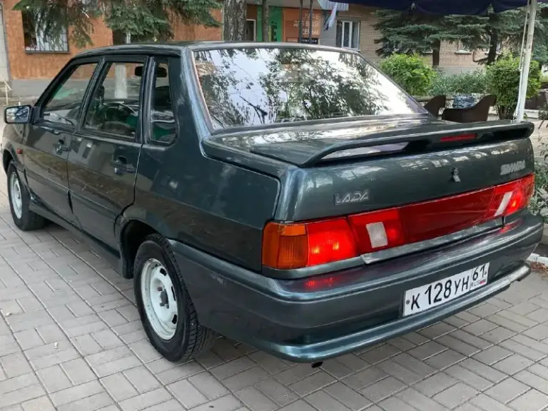 Продам ваз 2115 2007 года выпуска
Авто в отличном состояние !
Вложений не каких не требует, едет бодро, ничего не стучит не гремит, много чего поменяно за авто ухаживал. .
Новая зимняя резина
Авто вообще без гнили !
Цена 350 000 разумный торг возле авто.
+79495797756 Telegram на этом номере если не дозвонитесь. - фотография - 5