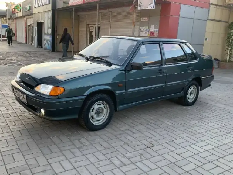 Продам ваз 2115 2007 года выпуска
Авто в отличном состояние !
Вложений не каких не требует, едет бодро, ничего не стучит не гремит, много чего поменяно за авто ухаживал. .
Новая зимняя резина
Авто вообще без гнили !
Цена 350 000 разумный торг возле авто.
+79495797756 Telegram на этом номере если не дозвонитесь. - фотография - 7