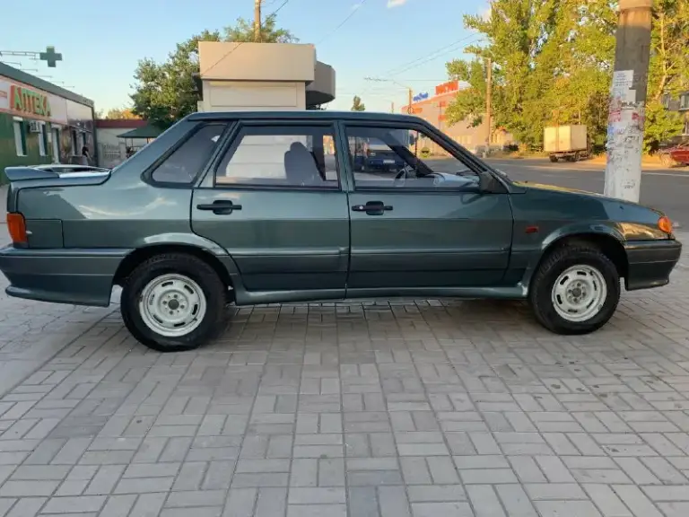 Продам ваз 2115 2007 года выпуска
Авто в отличном состояние !
Вложений не каких не требует, едет бодро, ничего не стучит не гремит, много чего поменяно за авто ухаживал. .
Новая зимняя резина
Авто вообще без гнили !
Цена 350 000 разумный торг возле авто.
+79495797756 Telegram на этом номере если не дозвонитесь. - фотография - 8