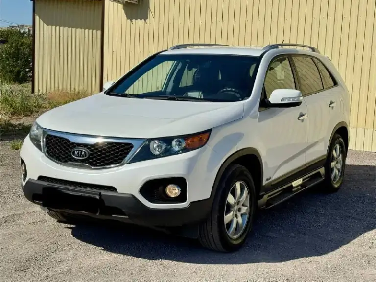 Kia sorento официал
2012 Год выпуска
Двигатель 2.4 бензин
Коробка автомат
Пробег 175 тыс. Км родной
Автомобиль в отличном состоянии,
Кузов без дтп, весь в заводском окрасе,
Не одна деталь не красилась 1000% !
Зоны риска в броне пленке,
Двигатель, коробка, ходовая на 5+ !
Вообщем авто весь обслужен,
Вложения не требует от слова совсем.
Максимальная комплектация,
Кожаный салон,
Климат контроль,
Круиз контроль,
Бесключевой доступ (start-stop)
Парктроники,
Датчики света, дождя,
Подогревы сидений,
И многое другое!
С документам полный порядок,
Продажа с полным переоформлением в гаи.
Г. Донецк
Цена 1.385тыс. ₽
Звоните остальное по тел.
+79494006791
Телеграмм на этом же номере - фотография - 1