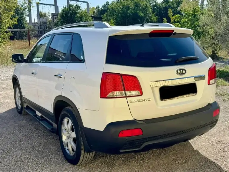 Kia sorento официал
2012 Год выпуска
Двигатель 2.4 бензин
Коробка автомат
Пробег 175 тыс. Км родной
Автомобиль в отличном состоянии,
Кузов без дтп, весь в заводском окрасе,
Не одна деталь не красилась 1000% !
Зоны риска в броне пленке,
Двигатель, коробка, ходовая на 5+ !
Вообщем авто весь обслужен,
Вложения не требует от слова совсем.
Максимальная комплектация,
Кожаный салон,
Климат контроль,
Круиз контроль,
Бесключевой доступ (start-stop)
Парктроники,
Датчики света, дождя,
Подогревы сидений,
И многое другое!
С документам полный порядок,
Продажа с полным переоформлением в гаи.
Г. Донецк
Цена 1.385тыс. ₽
Звоните остальное по тел.
+79494006791
Телеграмм на этом же номере - фотография - 3