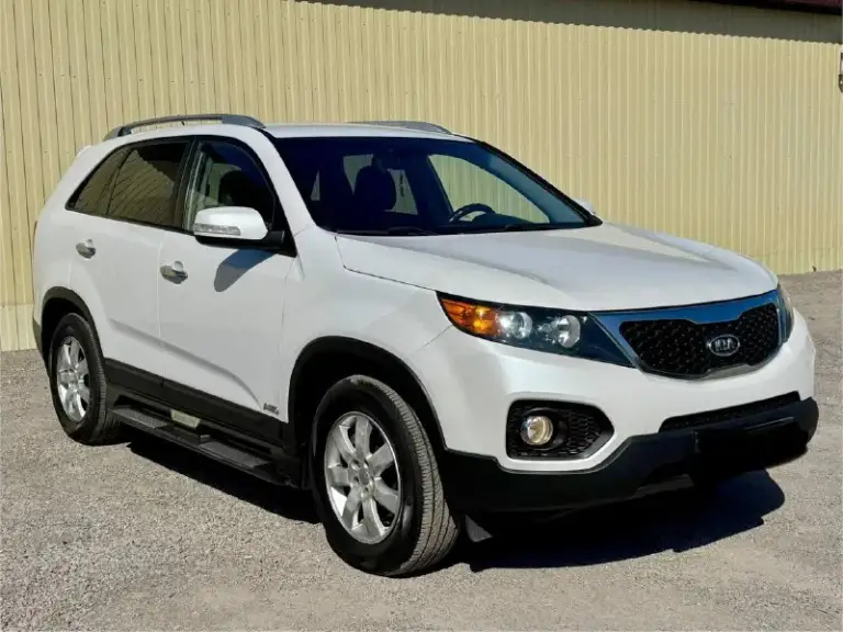 Kia sorento официал
2012 Год выпуска
Двигатель 2.4 бензин
Коробка автомат
Пробег 175 тыс. Км родной
Автомобиль в отличном состоянии,
Кузов без дтп, весь в заводском окрасе,
Не одна деталь не красилась 1000% !
Зоны риска в броне пленке,
Двигатель, коробка, ходовая на 5+ !
Вообщем авто весь обслужен,
Вложения не требует от слова совсем.
Максимальная комплектация,
Кожаный салон,
Климат контроль,
Круиз контроль,
Бесключевой доступ (start-stop)
Парктроники,
Датчики света, дождя,
Подогревы сидений,
И многое другое!
С документам полный порядок,
Продажа с полным переоформлением в гаи.
Г. Донецк
Цена 1.385тыс. ₽
Звоните остальное по тел.
+79494006791
Телеграмм на этом же номере - фотография - 5