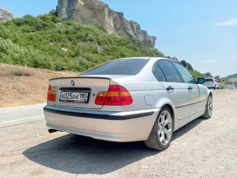 Продам bmw е46. Двигатель 2.0, кпп автомат, 2002года. Двигатель работает идеально без масложора, коробка без пинков и рывков, все скоростя листает как положено. По ходовой всё замечательно. Для своих годов машина в превосходном состоянии. Цена 760тыс. Руб. Телеграмм +79493980186, феникс +79494891855

📞 Звоните: +7(949)3980186 - фотография - 2