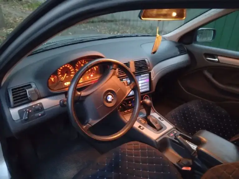 Продам bmw е46. Двигатель 2.0, кпп автомат, 2002года. Двигатель работает идеально без масложора, коробка без пинков и рывков, все скоростя листает как положено. По ходовой всё замечательно. Для своих годов машина в превосходном состоянии. Цена 760тыс. Руб. Телеграмм +79493980186, феникс +79494891855

📞 Звоните: +7(949)3980186 - фотография - 8