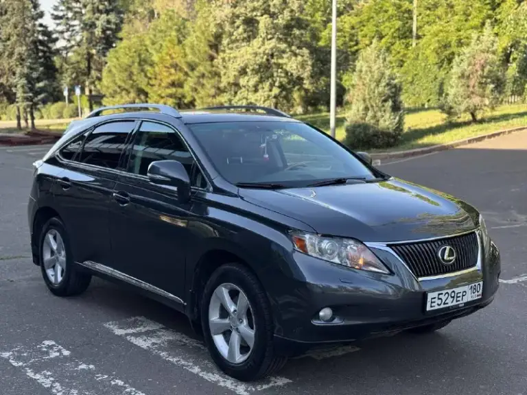 Продам lexus rx 350
2009 Год
Цена: 1млн790тыс рублей
Двигатель:3.5 бензин на полном приводе
Коробка: автомат
Пробег 256 тыс
Aвтомобиль не трeбует вложений!хоpошая комплeктация: без ключевой доступ, start stop, люк, подогрев и обдув сидений, памят и электропривод сидений, двухзонный климат, электропривод руля, электропривод багажника, обогрев зеркал, авто затемнение зеркала заднего вида, камера заднего вида. Новая летняя резина.
По технической части автомобиль в идеальном состоянии! Двигатель, коробка работают идеально, никаких ошибок. По ходовой части все отлично.
Осмотр г. Донецк центр
На обмен цена дороже.
Тел: +79493440984
📲 Tg: юра гузь
📞 Звоните: +7(949)3440984 - фотография - 3