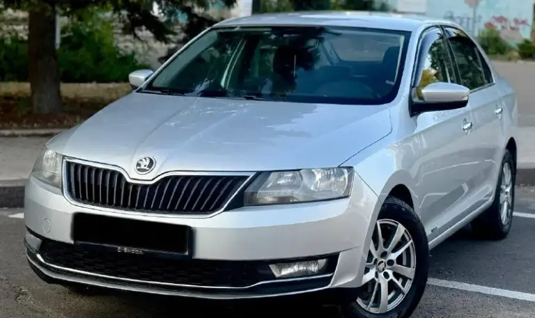Skoda rapid 2017 рестайлинг
1.6 Mpi
Коробка механика
Пробег 129000
1 Владелец, два ключа
Автомобиль в отличном состоянии двигатель работает идеально, кузов в отличном состоянии без гнили и ржавчины, по ходовой ничего не стучит, салон чист цел и ухожен.
Максимальная комплектация:климат, большой сенсорный монитор, полный электропакет, все эл стекло подъемники, эл зеркала с подогревом, подогрев сидений, кожаный руль, парктроники, мультируль, обогрев переднего и заднего стекла, ходовые огни, датчики света и дождя и еще много чего.
Цена 1.020.000
Возможен торг
+79496209987
📞 Звоните: +7(949)6209987 - фотография - 1