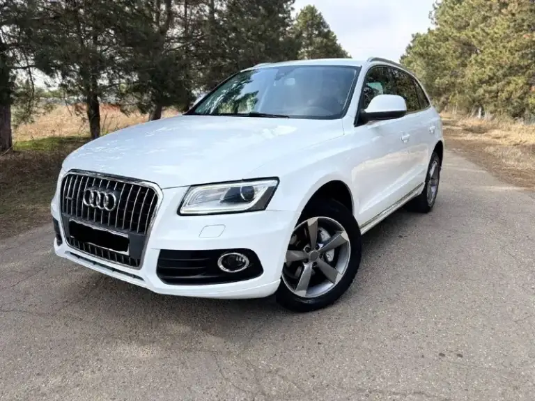 Audi q5 quattro 2014

Автомобиль в идеальном состоянии.
Без дтп.
Птс оригинал!
За все время всего один владелец, очень бережная эксплуатация.

Мотор установили абсолютно новый( не путать с контрактным, все документы и чеки есть. )
Масло не расходует совсем!
Коробка полноценный 8-ми ступенчатый автомат
По ходовой части нет ни единого шума.

Салон в отличном состоянии. Нет ни дыр ни потертостей.
Все функции исправно работают.

Комплектация:
Климат контроль
Круиз контроль
Датчики света и дождя
Омыватель фар
Парктроники
Удержание в полосе
Премиальная музыка audi concert!
8 Колонок + сабвуфер.
Электро-привод багажника
Передний электопривод сидений
Подогревы сидений, стекл, форсунок омывателя и зеркал.
Адаптивный ксеноновый свет фар.
2 Ключа.

1 780. 000
Торг.

📞 Феникс : +7 (949) 440-89-85 - фотография - 1