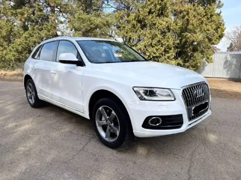 Audi q5 quattro 2014

Автомобиль в идеальном состоянии.
Без дтп.
Птс оригинал!
За все время всего один владелец, очень бережная эксплуатация.

Мотор установили абсолютно новый( не путать с контрактным, все документы и чеки есть. )
Масло не расходует совсем!
Коробка полноценный 8-ми ступенчатый автомат
По ходовой части нет ни единого шума.

Салон в отличном состоянии. Нет ни дыр ни потертостей.
Все функции исправно работают.

Комплектация:
Климат контроль
Круиз контроль
Датчики света и дождя
Омыватель фар
Парктроники
Удержание в полосе
Премиальная музыка audi concert!
8 Колонок + сабвуфер.
Электро-привод багажника
Передний электопривод сидений
Подогревы сидений, стекл, форсунок омывателя и зеркал.
Адаптивный ксеноновый свет фар.
2 Ключа.

1 780. 000
Торг.

📞 Феникс : +7 (949) 440-89-85 - фотография - 4