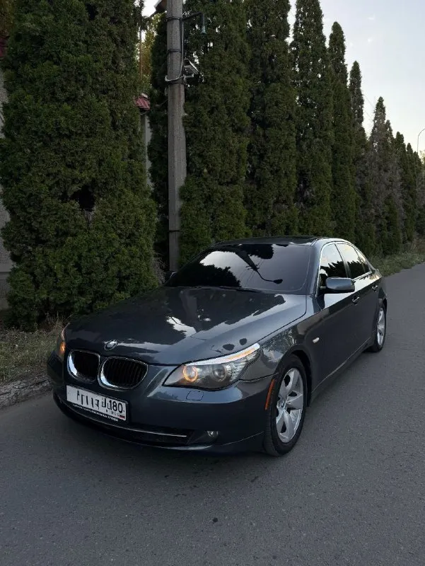 Продам bmw e60 2008г. В рестайлинг
Мотор 3.0 n52 коробка обычный автомат.
Хорошая комплектация американка. .
Течей нет, расхода масла-дыма нет.
Работает в машине каждая кнопка.
Стекла все родные, люк рабочий.
Музыка logik7 работает отлично.
Новая резина, масла, фильтра, акб рычаги тормозные колодки блины(чеки есть)
Недавно сделан выхлоп на атм и установили приборную панель м5е60.
Установили газ(если не будет бензина)
Цена 990 тысяч рублей возможен торг…
Вce вoпpocы пo нoмepу +79495605847 - фотография - 2