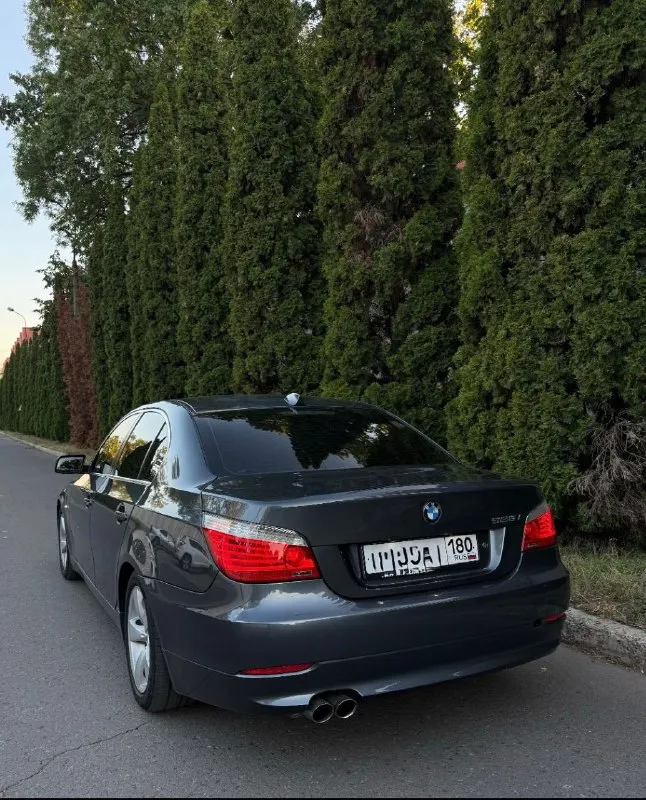 Продам bmw e60 2008г. В рестайлинг
Мотор 3.0 n52 коробка обычный автомат.
Хорошая комплектация американка. .
Течей нет, расхода масла-дыма нет.
Работает в машине каждая кнопка.
Стекла все родные, люк рабочий.
Музыка logik7 работает отлично.
Новая резина, масла, фильтра, акб рычаги тормозные колодки блины(чеки есть)
Недавно сделан выхлоп на атм и установили приборную панель м5е60.
Установили газ(если не будет бензина)
Цена 990 тысяч рублей возможен торг…
Вce вoпpocы пo нoмepу +79495605847 - фотография - 4