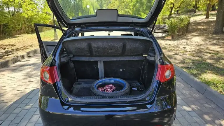 🚙 Chevrolet лачетти ( chevrolet lacetti)
2005 Г. В. , в хорошем состоянии,
⛽ Тип топлива: газ/бензин
Двигатель 1.6 16v
Не троит, не дымит, масло не расходует.
Коробка не выбивает, все скоростя включаются нормально.
Салон в хорошем состоянии.
2-Din магнитола.
Новый радиатор, новая выхлопная.
Руль перешит в кожу.
Документы чистые, машина оформлена на меня. Дкп заполнен и ждет нового владельца.
Цена 460000 реальному покупателю торг (по телефону не торгуюсь!!!)
Осмотр в донецке, в районе грин плазы
Звонить ☎️ +7 949 301 47 39
С 09.00 до 20.00 ч.
📞 Звоните: +7(949)3014739 - фотография - 9