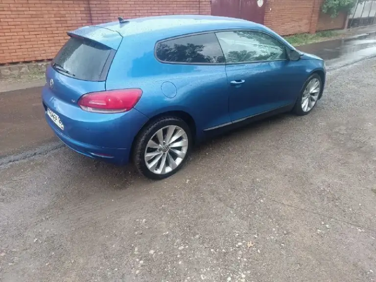 Продаю пушку на механике!!!
Volkswsgen scirocco он же гольф
Машина эмоция для города аппарат супер управляется и едет очень круто лошадей хватает.
Я владею больше года
Состояние хорошее все стекла родные, масло не доливаю кондер работает
Новый владелец будет очень доволен!
Прошу за машину 830т.
Будут вопросы звоните
+79497378148 - фотография - 2