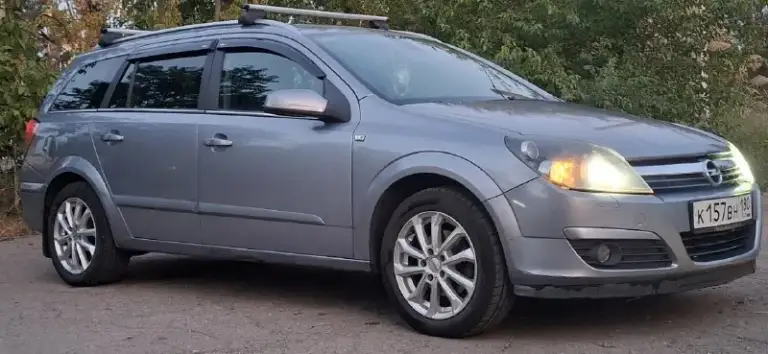Продам opel astra h
Универсал.
Год выпуска 2005г.   Обьем 1,8л. Мкпп, бензин/газ. Газ вписан.
В хорошем тех. Состоянии.
По ходовой части  вопросов нет ( все меняется во время). По двигателю всё отлично,   работает как часики.
Электростеклоподъёмники,   эл. Регулировка зеркал, подогрев зеркал, климат работает.

Более подробно расскажу по телефону
+79498435616
Документы чистые.
Цена 510тыс (торг у капота, полное переоформление)
Машину можно посмотреть -в г. Донецк. - фотография - 3