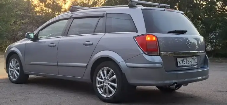 Продам opel astra h
Универсал.
Год выпуска 2005г.   Обьем 1,8л. Мкпп, бензин/газ. Газ вписан.
В хорошем тех. Состоянии.
По ходовой части  вопросов нет ( все меняется во время). По двигателю всё отлично,   работает как часики.
Электростеклоподъёмники,   эл. Регулировка зеркал, подогрев зеркал, климат работает.

Более подробно расскажу по телефону
+79498435616
Документы чистые.
Цена 510тыс (торг у капота, полное переоформление)
Машину можно посмотреть -в г. Донецк. - фотография - 5