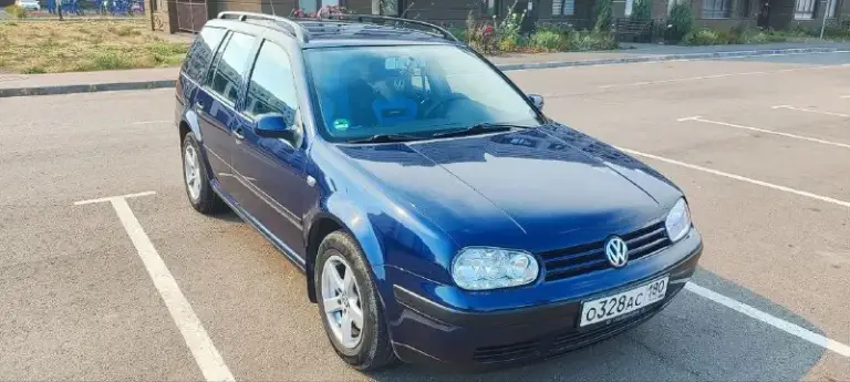 Продаю свой автомобиль volkswagen golf 4 универсал 1999 года(собственник) автотека зелёная, вин по запросу
Двигатель 1.4,пробег 235.000 т. Км, масло меняю во время, лью motul, масло не жрёт
Авто из европы пригнано в 2018 году
Состояние кузова хорошее, стекла стоят все родные, салон серый, установлена сигнализация starline с доводчиками стекла, стоит хороший свет, ближний свет (viper lazer pro) по ходовой не гремит. Авто ухоженное, салон не прокурен, комплектация :кондер обслужен и заправлен, центральныйзамок,4 электростеклоподьемника, зеркала с подогревом и электрорегулировкой, гур, esp, отдаю с регистратором и камерой заднего вида, также комплект колёс зима (belshina art motion r15)сейчас стоят cordiant comfort 2 (лето) +запчасти на авто. Авто в мариуполе
Цена :520.000 руб, реальному покупателю торг при осмотре
Номер:+79498496898, +79498496899
Если не дозвонились, пишите в личку - фотография - 2