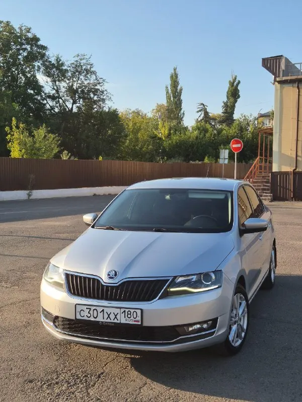 Skoda rapid рестайлинг, 2018 г.
1.6, Автомат
✅Предмаксимальная комплектация, на климате, задние парктроники, подогрев всех сидений, подогрев боковых зеркал, подогрев лобового стекла, круиз контроль, авто свет, камера заднего вида, датчик дождя, зашумленна
✅Автомобиль в хорошем состоянии, обслужена. Салон чистый и ухоженный. Новая летняя и зимняя резина, проездила одну зиму.
130 Тыс. Пробега
Цена 1 490 000₽
+79493767728
📞 Звоните: +7(949)3767728 - фотография - 1