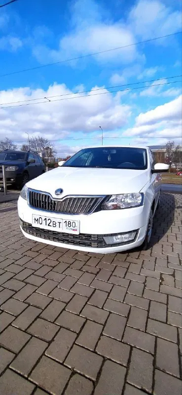 Продам шкода рапид 2017г.
1.6 , Коробка механика, надёжный и экономичный автомобиль.
Пробег 133 тыс.
Резина зима новая в подарок.
По птс второй хозяин, зелёная автотека, доки в порядке, переоформление в мрэо.
Я хозяин.
Подогрев сидений передних, бортовой компьютер, кондёр холодит, электро регулировка боковых зеркал, все исправно ничего делать не надо! Огромный багажник лифтбек.
Осмотр в донецке.
Цена 1 000 000 ₽
+79494036083 - фотография - 1