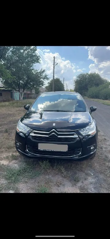 Citroën ds4, 2012 г. В. , 1.6 бензин, пробег 110 000 км (родной)
Продам стильный и надежный хэтчбек citroën ds4 в отличном состоянии.
✅ Родной пробег — 110 тыс. Км
✅ Двигатель 1.6, работает ровно, без нареканий
✅ Родной окрас, не битая, без дтп
✅ Без вложений — сел и поехал!
Комплектация:
—Мультируль
— Жк-монитор
— Климат-контроль
— Подогрев передних сидений
— Панорамное лобовое стекло
— Удобный бардачок и большой багажник с подполом для инструментов и запаски
— Режим энергосбережения: авто отключает все системы через 30 минут после остановки двигателя
И т. Д.
Автомобиль с агрессивным и современным дизайном, отлично подойдёт как для города, так и для дальних поездок.
Зимняя резина в подарок!!!!!🎁
Все документы в порядке, любые проверки приветствуются.
Цена-900000
Реальному покупателю небольшой торг
Красный луч
+7 (959) 257-79-61
Звоните по всем вопросам
📞 Звоните: +7(959)2577961 - фотография - 2