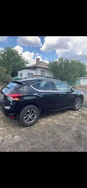 Citroën ds4, 2012 г. В. , 1.6 бензин, пробег 110 000 км (родной)
Продам стильный и надежный хэтчбек citroën ds4 в отличном состоянии.
✅ Родной пробег — 110 тыс. Км
✅ Двигатель 1.6, работает ровно, без нареканий
✅ Родной окрас, не битая, без дтп
✅ Без вложений — сел и поехал!
Комплектация:
—Мультируль
— Жк-монитор
— Климат-контроль
— Подогрев передних сидений
— Панорамное лобовое стекло
— Удобный бардачок и большой багажник с подполом для инструментов и запаски
— Режим энергосбережения: авто отключает все системы через 30 минут после остановки двигателя
И т. Д.
Автомобиль с агрессивным и современным дизайном, отлично подойдёт как для города, так и для дальних поездок.
Зимняя резина в подарок!!!!!🎁
Все документы в порядке, любые проверки приветствуются.
Цена-900000
Реальному покупателю небольшой торг
Красный луч
+7 (959) 257-79-61
Звоните по всем вопросам
📞 Звоните: +7(959)2577961 - фотография - 4