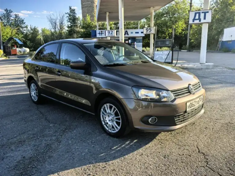 Продам volkswagen polo 2015
Мотор 1.6
Коробка механика
Автомобиль в отличном состоянии, вложений не требует, весь в заводском окрасе, без дтп.
Пробег 138 000
Цена 970 000
+79496281760 - фотография - 1