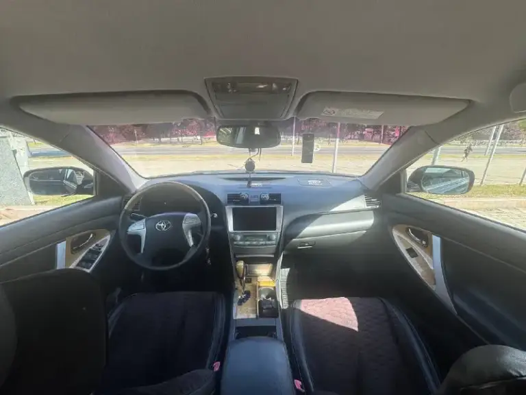 Toyota camry 3.5
Самая легендарная модель camry. Японская сборка
Самая полная комплектация, официальная не пригнана, автомобиль был куплен в автосалоне в мариуполе в 2006 году и был в использовании в одних руках все это время. Автомобиль не бит не крашен что большая редкость для этих автомобилей. Родной пробег, вложений не требует вообще, все работает исправно каждая кнопочка, кузов и салон в идеальном состоянии по двигателю и коробке нет вообще не каких вопросов, за автомобилем вёлся очень хороший уход все и всегда менялось вовремя.

Автомобиль поставлен на постоянный донецкий учёт продажа с переоформлением в мрэо.
За этот автомобиль можно писать очень долго лучше приезжайте на осмотр и тест-драйв автомобиля. По всем остальным вопросам обращайтесь по телефону в любое время. +79493589563
Торг при осмотре автомобиля!!!
‼️Цена: 1.200.000₽, срочная продажа.

Двигатель: 3.5 бензин
Год: 2006
Пробег: 197500 пробег честный - фотография - 7