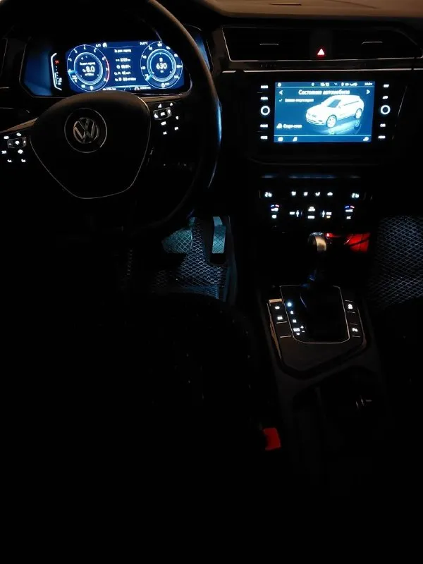 Продам volkswagen тигуан альспейс 7 мест
Первая регистрация 01.03.2020г.
Европеец, машина из нидерландов, полное сервисное обслуживание (есть все заказ наряды) не перекрашена не одна деталь, без дтп, 2 ключа.
Все электронные ассистенты, адаптивный круиз контроль ( сама тормозит и разгоняется за авто) авто торможение при парковке и движении, удержание в полосе и т. Д.
Кар плей. 3х зонный климат контроль, электропривод багажника.
На электронной приборной панели меняется и настраивается всё индивидуально.
Мотр на150л. С.
Пробег 216.000 км
Коробка техника в идеальном состоянии все обслужено вложений не требует!
Средний расход 7- 8 литров
Коробка dsg7(мокрое сцепление как dq500только для 1.5с функцией старт - стоп) переключается плавно, есть режим спорт и подрулевые лепестки.
Подробности по телефону
Цена 2.390.000 рублей торг
+79591430960 Александр
Г. Алчевск
👤
📞 Звоните: +7(959)1430960 - фотография - 10