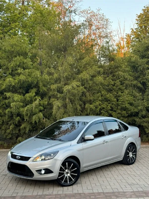 Ford focus 2
Ford фокус 2 рестайлинг
2011Г 1.8 мт бензин
Отличный, не дымит, не троит, весь сухой, не дезелит, никаких лишних звуков!
Коробка механическая, без хрустов, переключает плавно, мягко!
Ходовая без нареканий, не гремит, не стучит, мягкая, комфортная!
Фары bi led улучшеный свет, с двойными линзами, туманки led
Диски r17 на отличной резине.
Без рыжиков, без гнили, ровная целая машинка, как на фото )
Документы чистые, без запретов, без штрафов, любое переоформление в мрэо с моим присутствием, без проблем.
Осмотр г. Макеевка
Связь +7949-489-08-56 - +7949-607-32-69
Цена 625.000 руб торг разумный у капота
📞 Звоните: +7(949)4890856 - фотография - 2