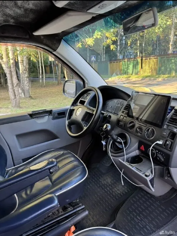 Продам т5 2005г, 1.9 tdi, чистый пассажир
Езжу по работе и личным делам, часто мотаюсь расход 6-7 литров по трассе.
До моего владения был сделан кап ремонт двигатели, восстановленная турбина.
Что заменил я, поехали:
Восстановлена оригинальная вебаста (работает как часы);
Заменены все возможные патрубки, трубы отопителя, патрубки на турбину, с радиатора;
Фильтр топливный;
Заменил моторчик печки и резистор;
Замена антифриза;
Термостат + на вебасте;
Купил две задние фары фирмы depo + платы;
Замена задних ступечных подшибников;
Замена рулевых наконечников;
Теплообменник;
Тормоза в круг с небольшим пробегом - новые диски + колодки+тормозная жидкость.
Колеса - диски оригинал, почти новые, резина с пробегом 20т;
Стоит сигналка, есть музыка.
Сиденья - с ренжа, все работает.
Камера есть зад вида, надо восстановить.
Цена 860.000 тыс руб
Макеевка
+7 949 456 86 29
📞 Звоните: +7(949)4568629 - фотография - 8