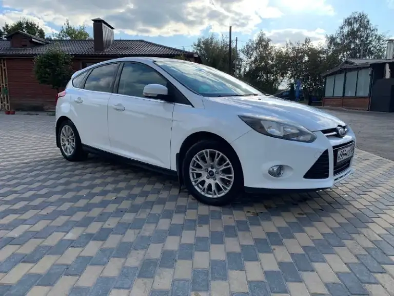 Продам ford focus 3
Год: 2013
Двигатель: 1.6 (140л. С)
Коробка: механика
Пробег: 216т
Владельцев: 2 (я второй хозяин)
Цена: 900 (торг)
+79257308859 (Звонить на этот!)
+79493848912
Вотсап и телеграмм на этом номере, звоните пишите, отвечу на вопросы
В машине стоит новое сцепление, рулевая рейка, генератор, в круг тормозные диски и тд. Целая папка заказ нарядов, за машиной следил, денег не жалел.
По комплектации:
Двух зонный климат контроль
Авто свет
Авто дождь
Автоматическое затемнение зеркало заднего вида
Парктроники
5 Ступенчатый подогрев кресел
4 Автоматических стеклоподъемника с защитой от придавливания
Объёмная сигнализация (с завода)
Два ключа
Старт/стоп
Музыка с настройкой (для водителя/для всех)
Открыты все скрытые функции
Два комплекта ковров
Мультируль
Хорошая летняя резина
Лобовое стекло в подогревом
Осмотр горловка/донецк договоримся
📲 Tg: @olezhka_11
📞 Звоните: +7(949)3848912 - фотография - 4