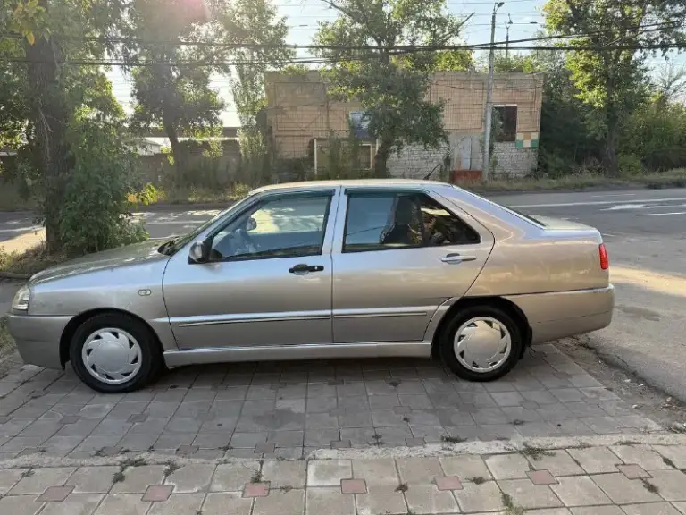 Chery amulet 2007 в отличном состояние
119.000 Родной пробег
1.5 В отличном состояние, коробка без нареканий, ходовая часть обслужена. Кузов в хорошем состояние, не гнилой. Все силовые агрегаты целые!
4 Стеклоподъемника, кондиционер.
Юридически чистый автомобиль, переоформление без проблем
Цена на 2 дня 195.000 рублей
Донецк
+79495097888
📲 Tg: @jlajl1
📞 Звоните: +7(949)5097888 - фотография - 5