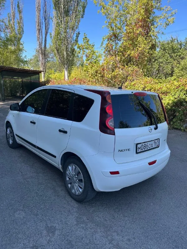 ‼️В продаже nissan note(рестайлинг)2009 года выпуска‼️
•Двигатель 1.5 dci mt 86л. С. Заводится отлично, не дымит, не троит, вложений не требует.
•Коробка, сцепление, тормоза отличные.
•По ходовой без нареканий.
•Электрика вся рабочая!
📃Документы готовы к переоформлению, 3 хозяина по птс.
❗️По комплектации: электро усилитель руля, кондиционер(рабочий)музыка.
•Салон ухоженный
•Машина сел и поехал, делать нечего не нужно!
💸Ценник: 475.000 рублей + торг реальному покупателю!
📞Номер телефона +79494339294 - фотография - 4