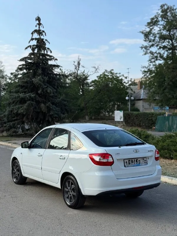 Ваз granta / ваз гранта
Максимальная комплектация, без дтп, вся в родной краске, без жуков и рыжиков, в отличном состоянии
Цена: 625.000
Возможна продажа в кредит
Осмотр г. Луганск
+7 (959) 810-49-66
📞 Звоните: +7(959)8104966 - фотография - 4