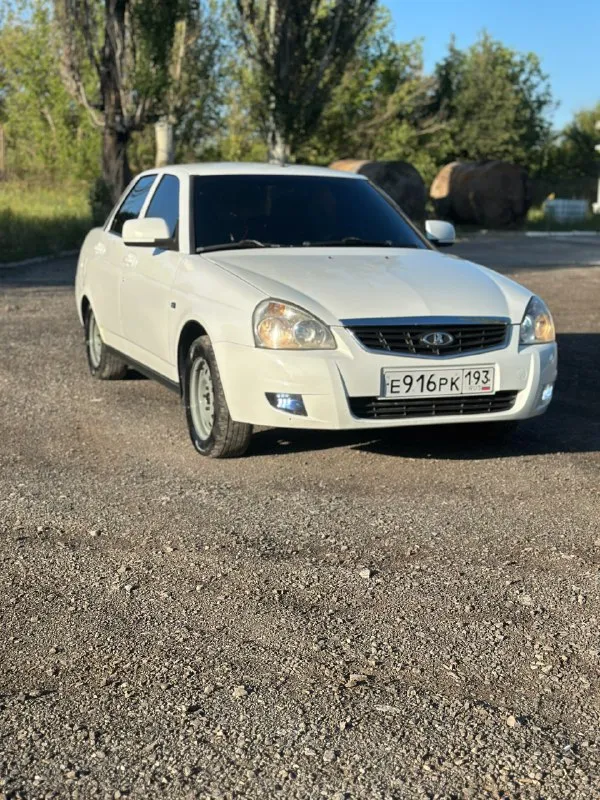 Продам
Ваз priora 2 2015 года выпуска
Родной пробег 161 тыс. Км.
На 150 тыс. Км было выполнено огромное то автомобиля
Перебран мотор, также были установлены поршни с проточками,
Вкруг перебрана ходовая часть автомобиля
Заменены тормозные диски на вентилируемые от гранты спорт
Также была осуществлена замена сцепления на valeo
Имеется бортовой компьютер
В автомобиле установлена очень хорошая, дорогая музыка (сабвуфер pride 12, усилитель dl audio gryphon 6x150, моноблок, пара двадцаток dl audio phoenix sport, пара рупоров aura в стойках, магнитола процессорная prology)
Дно, пороги, лонжероны целые
За машиной следили, денег не жалели, машина на ходу каждый день
(В подарок отдам родной руль от приоры 2 с подушкой безопасности)
Продажа от собственника
Цена: 555 000 рублей, торг у капота
Контактный номер: +79495341821 либо в личные сообщения
📞 Звоните: +7(949)5341821 - фотография - 1