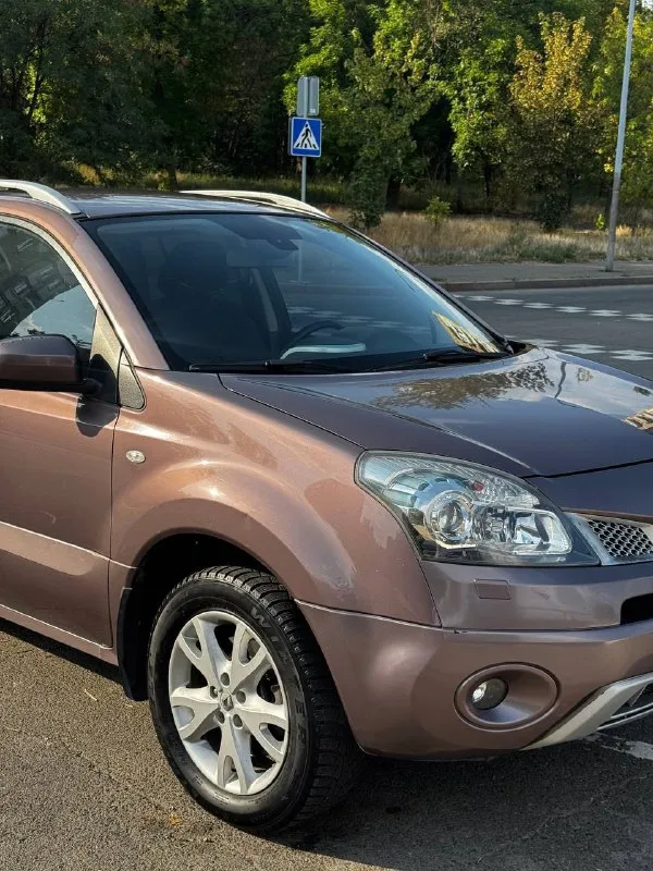 Renault koleos 2009 года,2.5 обьем двигателя, автомат коробка передач(новая, на гарантии )пробег родной 120.000км
Доброго времени суток! Продаю свой автомобиль
Renault koleos. Авто в хорошем состоянии!
- Полностью в заводском окрасе.
- Cvt вариатор, менее года назад прошел полную ревизию, сумма по чекам 250 000+, также он еще на гарантии.
- Работает ровно, никаких посторонних звуков. Хорошая динамика для данного объема, нет проблем с обгоном по трассе.
- Салон в достойном состоянии.
- Полный привод работает штатно, люфта нет, посторонних звуков нет, запотеваний нет. Также есть блокировка и возможность полностью перевести авто в 2wd.
- Большой и вместительный багажник с возможностью быстрой трансформации в ровный пол, очень удобно.
- Дорожный просвет 206 мм, свесы и углы вьезда скошены, что дает возможность проезжать почти везде, это один из самых проходимых авто в своем классе.
Цена:800.000 торг
Номер:79494155489
📞 Звоните: +7(949)4155489 - фотография - 7