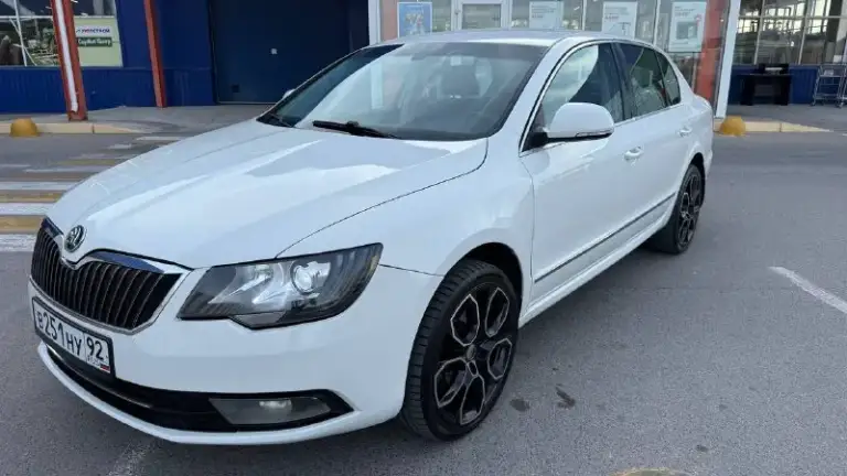 Продам шкода суперб 2014г рест. 1.8 ат. Автомобиль в хорошем состоянии юридически чистый без штрафов ограничения все работает климат дует едет как надо хорошие диски р18 мотор коробка без нареканий работает тихо мотор все вопросы по телефону
Цена 940. Или в личку иногда смс не читаю лучше звонки +79785291513 - фотография - 2