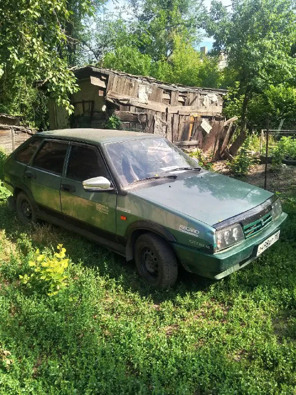Всех приветствую )
Продам ваз 21093
Год 2006
Двигатель инжектор 1.3
Бензин
По машине
Масло не расходует. Коробка 5 ти ступка. Все передачи работают без проблем. Лобовое целое. Стаканы целые не гнилые. Автомобиль в дтп не был. Все документы на руках. Салон простенький. Машина чистая без штрафов и запретов.
Цена 100 тыс рублей. Без торга
Номер для связи +79493811560 михаил - фотография - 3