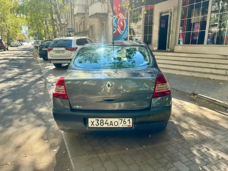 ‼️Renault mégane ( рено меган ) 1.6 автомат‼️
Год выпуска 2006
Двигатель 1.6
Коробка автомат
Машина в очень хорошем состоянии.
Движок работает идеально. Не дымит, не троит, работает ровно. Приезжайте- смотрите - дыма нет вообще. Масло не жрет
Коробка автомат. Установлена в августе месяце контрактная коробка ( заявленный пробег коробки 60 тысяч). При замене акпп установлены новые соленоиды. Коробка работает идеально. Без всяких затягиваний и буксов.
Поменяна рулевая рейка.
Заменен термостат на алюминиевый.
Стойки в мае менялись в круг.
Техника на отлично в авто.
Кузов не гнилой и в отличном состоянии. Был ремонт левого порога. Без пены и прочего. Переваренная часть.
Пороги обработаны и покрашены
Машина в донецке. Ленинский район
Цена 450 торг
+79493556866 - фотография - 6