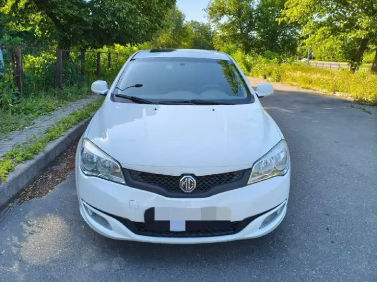 Продам mg 350c (один владелец)
Год : 2013
Мотор : 1.5 (106 л. С. )
Коробка : 4-ступенчатый автомат
Пробег : 71 тыс. Км (пробег родной)
Автомобиль куплен весной 2014 года в автосалоне официального дилера, полная комплектация.
В дтп не был, кузов (родной окрас) и салон в хорошем состоянии.

Полный электро пакет, климат, люк, кожаный салон, электро регулировка водительского сидения, поясничный упор, обогрев зеркал, управление на руле, лэд
В ближнем свете и птф, парктроник.
Зимний комплект резины.
Цена: 800 т. Р. +79493956742 константин - фотография - 1