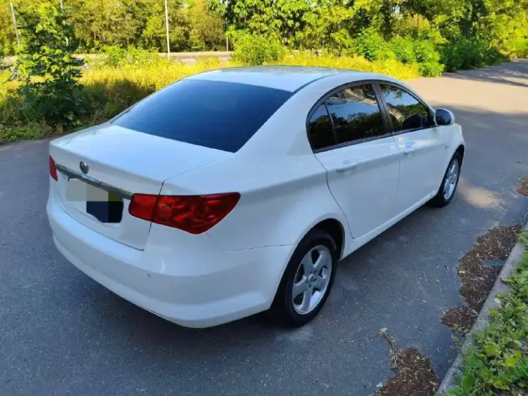 Продам mg 350c (один владелец)
Год : 2013
Мотор : 1.5 (106 л. С. )
Коробка : 4-ступенчатый автомат
Пробег : 71 тыс. Км (пробег родной)
Автомобиль куплен весной 2014 года в автосалоне официального дилера, полная комплектация.
В дтп не был, кузов (родной окрас) и салон в хорошем состоянии.

Полный электро пакет, климат, люк, кожаный салон, электро регулировка водительского сидения, поясничный упор, обогрев зеркал, управление на руле, лэд
В ближнем свете и птф, парктроник.
Зимний комплект резины.
Цена: 800 т. Р. +79493956742 константин - фотография - 4